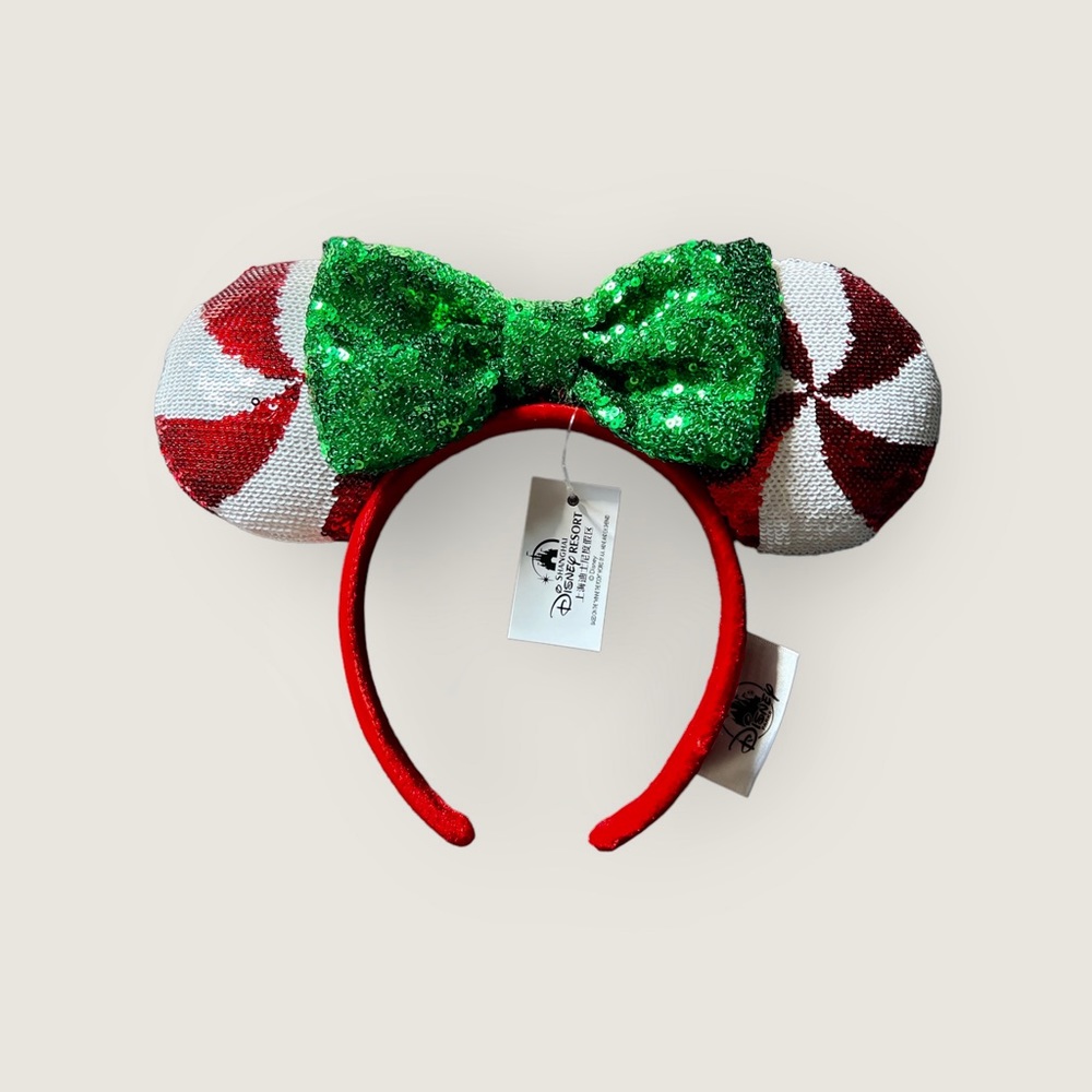 Disney Resort Shanghai Christmas Mickey Ears NEW
